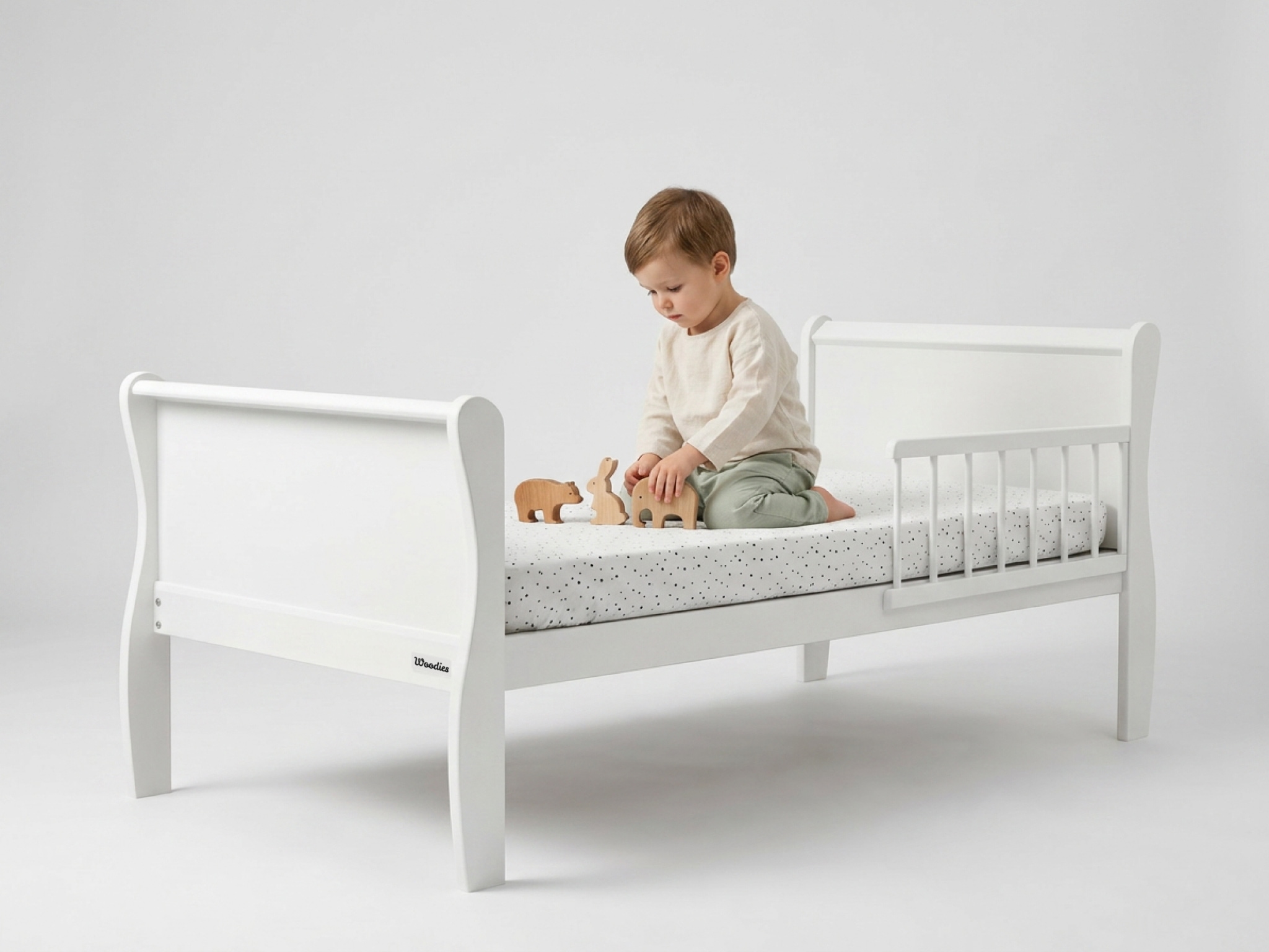 WO Detská drevená posteľ so zábranou Noble Toddler Bed 70x140 - biela